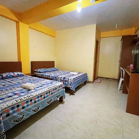 White Beach Hotel Puerto Galera Powered By Cocotel Exterior photo