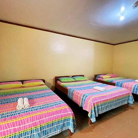 White Beach Hotel Puerto Galera Powered By Cocotel Exterior photo